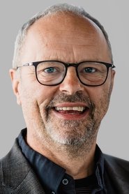 Robert Llewellyn as Kryten